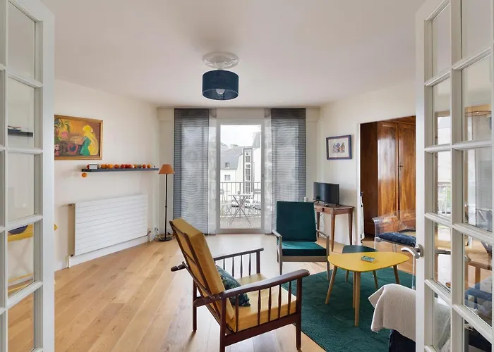 Le Singulier - 2 Chambres Et Parking